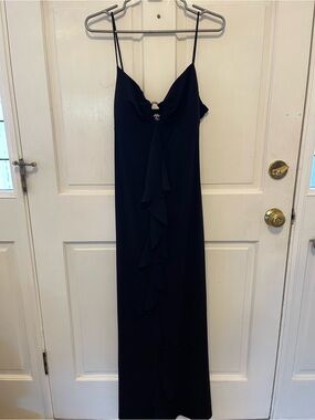 Elegant Black Spaghetti-Strap Evening Dress